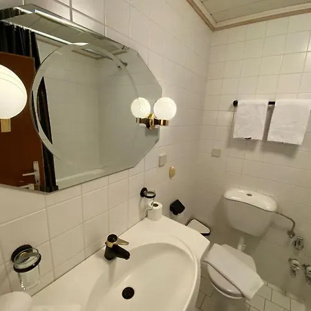 Haus C 33 -by Four Seasons Apartment *
